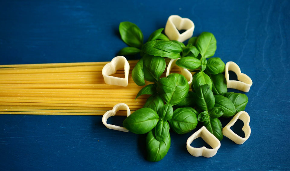 Albahaca y pasta